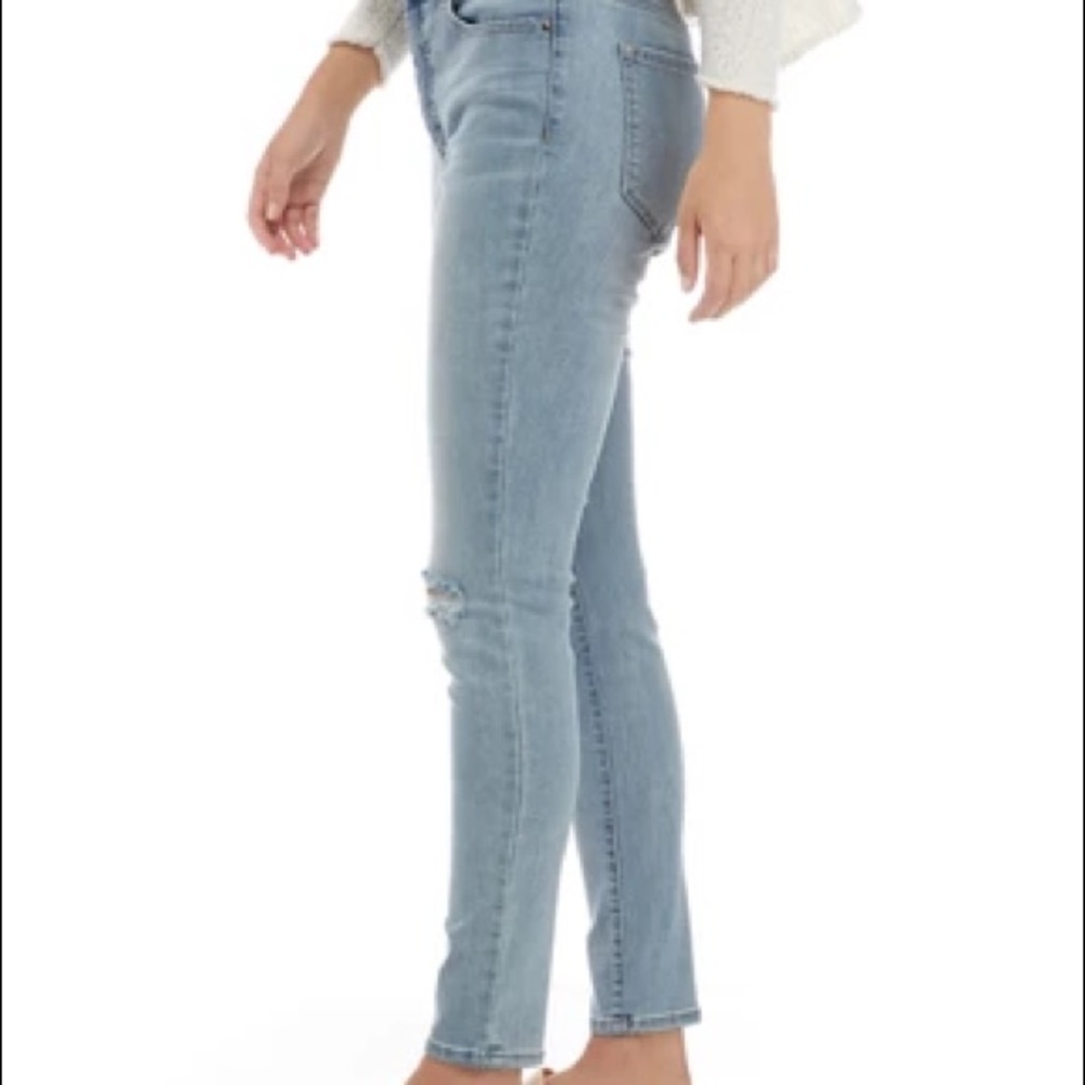Jessica Simpson Kiss Me Super Skinny Jeans